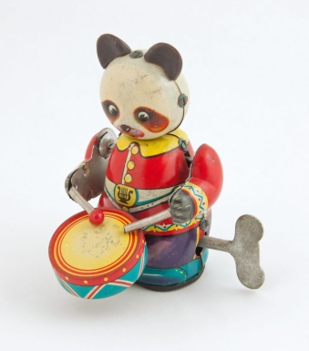 "Panda Drummer"