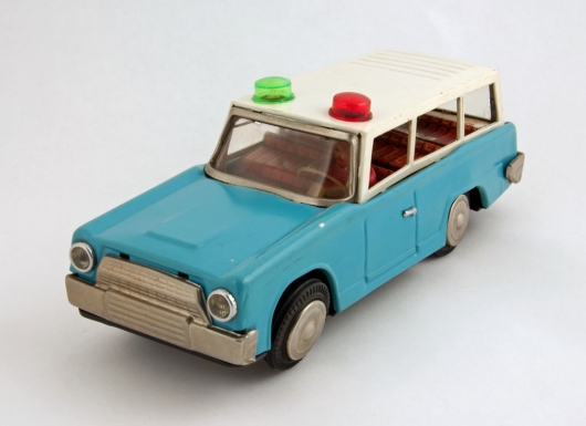 "Sightseeing Car"