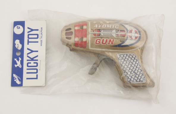 "Lucky Toy—Atomic Gun"