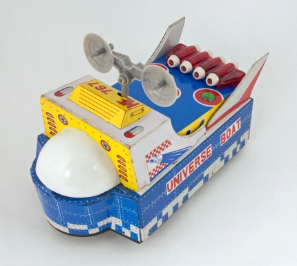 "Universe Boat"