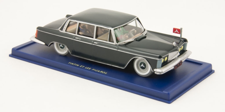 "La Limousine Gouvernmentale des 'Tintin et les Picaros' [The Government Limousine from 'Tintin and the Picaros']"