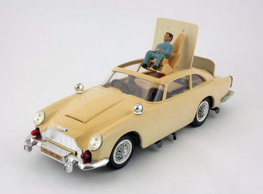 "James Bond 007—Aston Martin DB 5"
