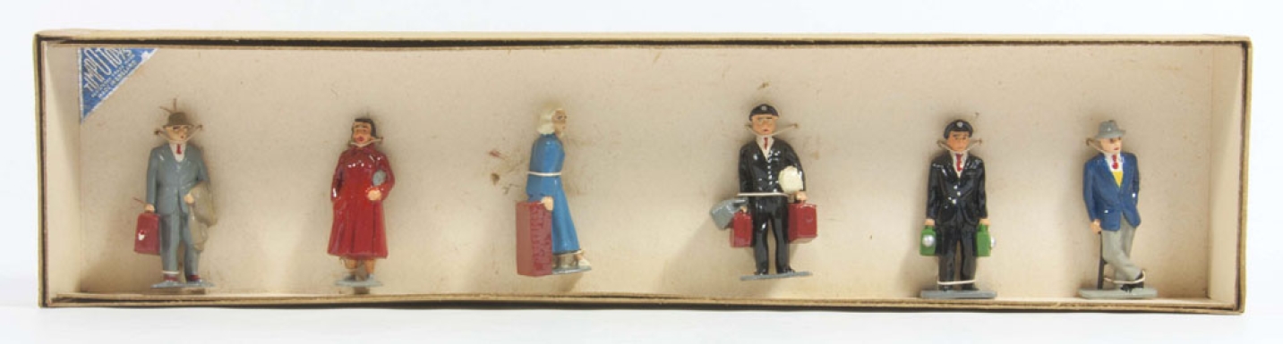 "Station Figures"