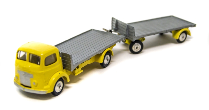 "Commer (5 Ton) Platform Lorry" and "Platform Trailer"