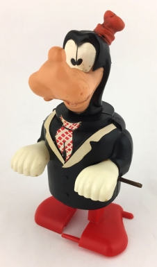 Goofy "On Parade—Walking Disney"