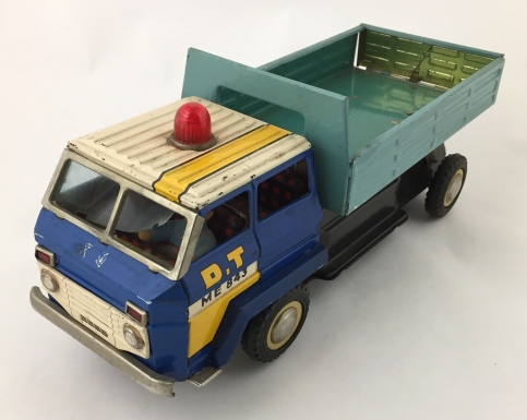"Dump Truck—Camion Dompeur"
