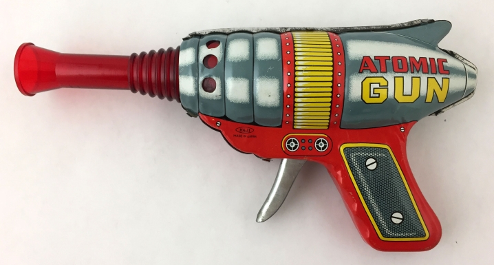 "Rymdpistol [Space Gun]—Atomic Gun"
