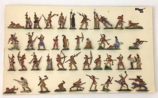 American Indians Encamped and in Battle—30mm Flat Figures, Painted