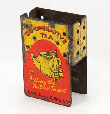 "Co-operative Tea—Lutona Cocoa"
