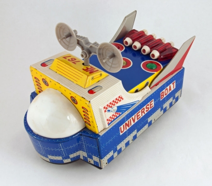 "Universe Boat"