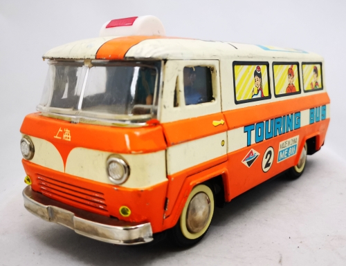 "Touring Bus—Omnibus-Touriste"